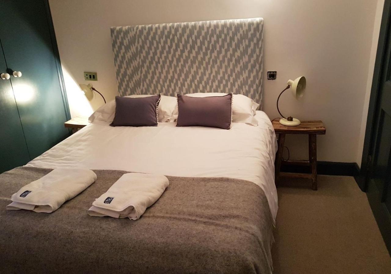 Thistle Suite City Centre Edimburgo Esterno foto