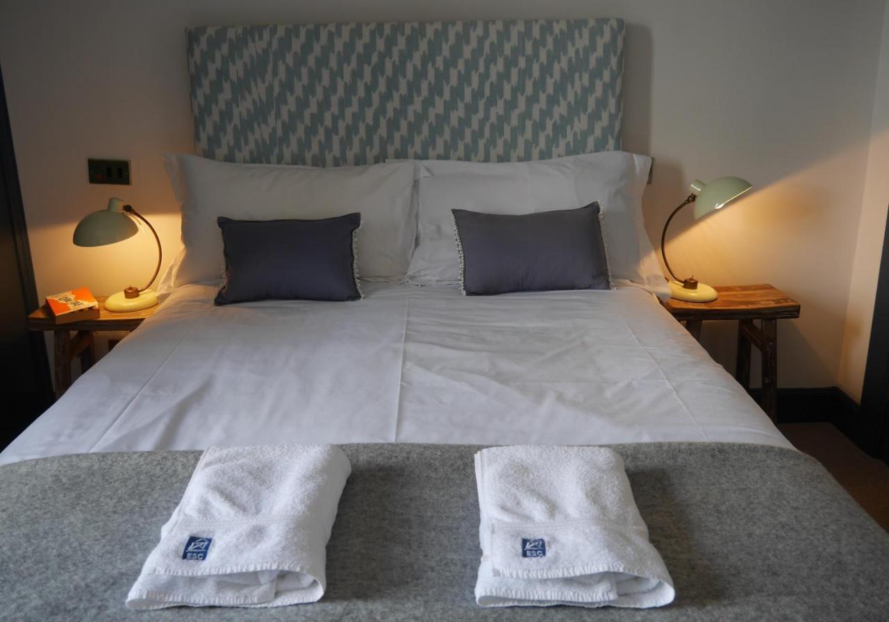 Thistle Suite City Centre Edimburgo Esterno foto